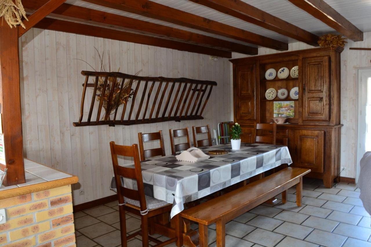 Marais Poitevin Bord Riviere Peche ,Barque, Velos, Wifi, Linge, Cheminee, Cuisine, Terrain De Boules La Taillee ภายนอก รูปภาพ