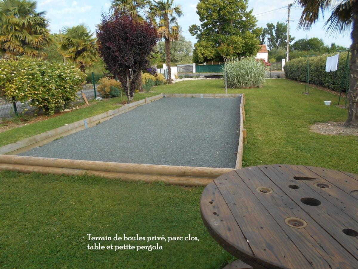 Marais Poitevin Bord Riviere Peche ,Barque, Velos, Wifi, Linge, Cheminee, Cuisine, Terrain De Boules La Taillee ภายนอก รูปภาพ
